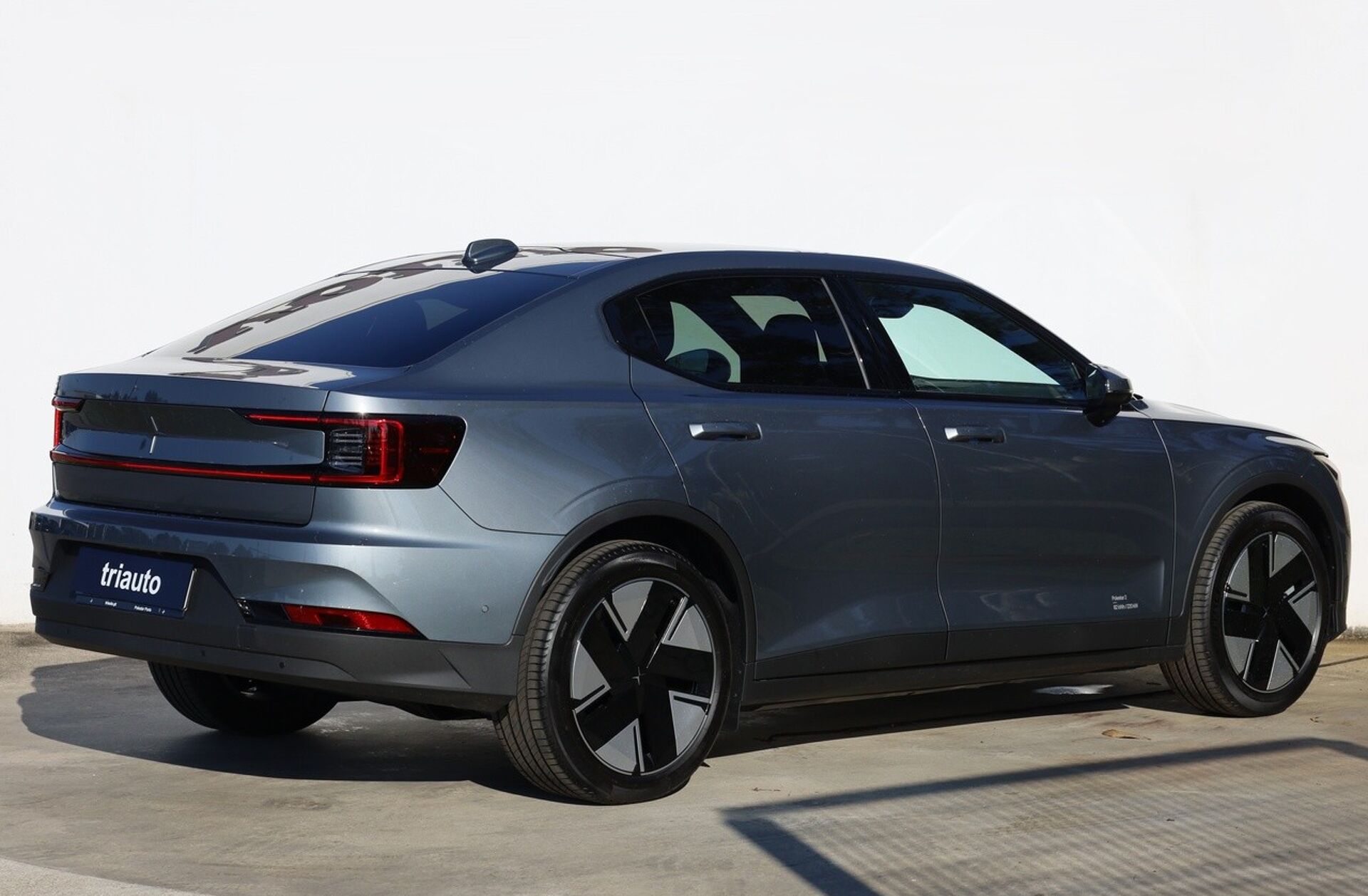 POLESTAR 2 Long Range 82 kWh