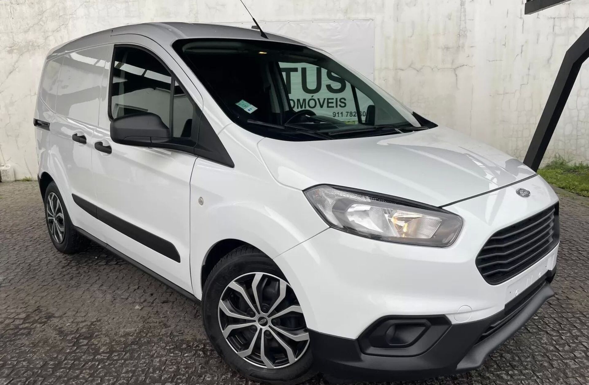 FORD Courier 1.5 TDCi Limited