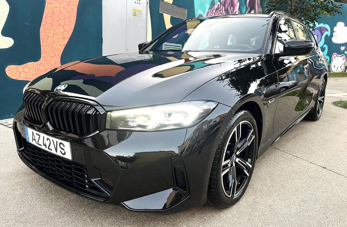 BMW Serie-3 320 e Touring Pack Desportivo M Auto