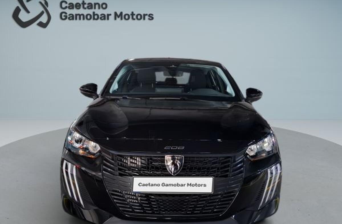 PEUGEOT 208 e- 51 kWh GT