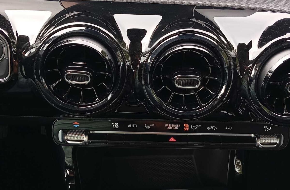 MERCEDES Classe A A 180 d Style