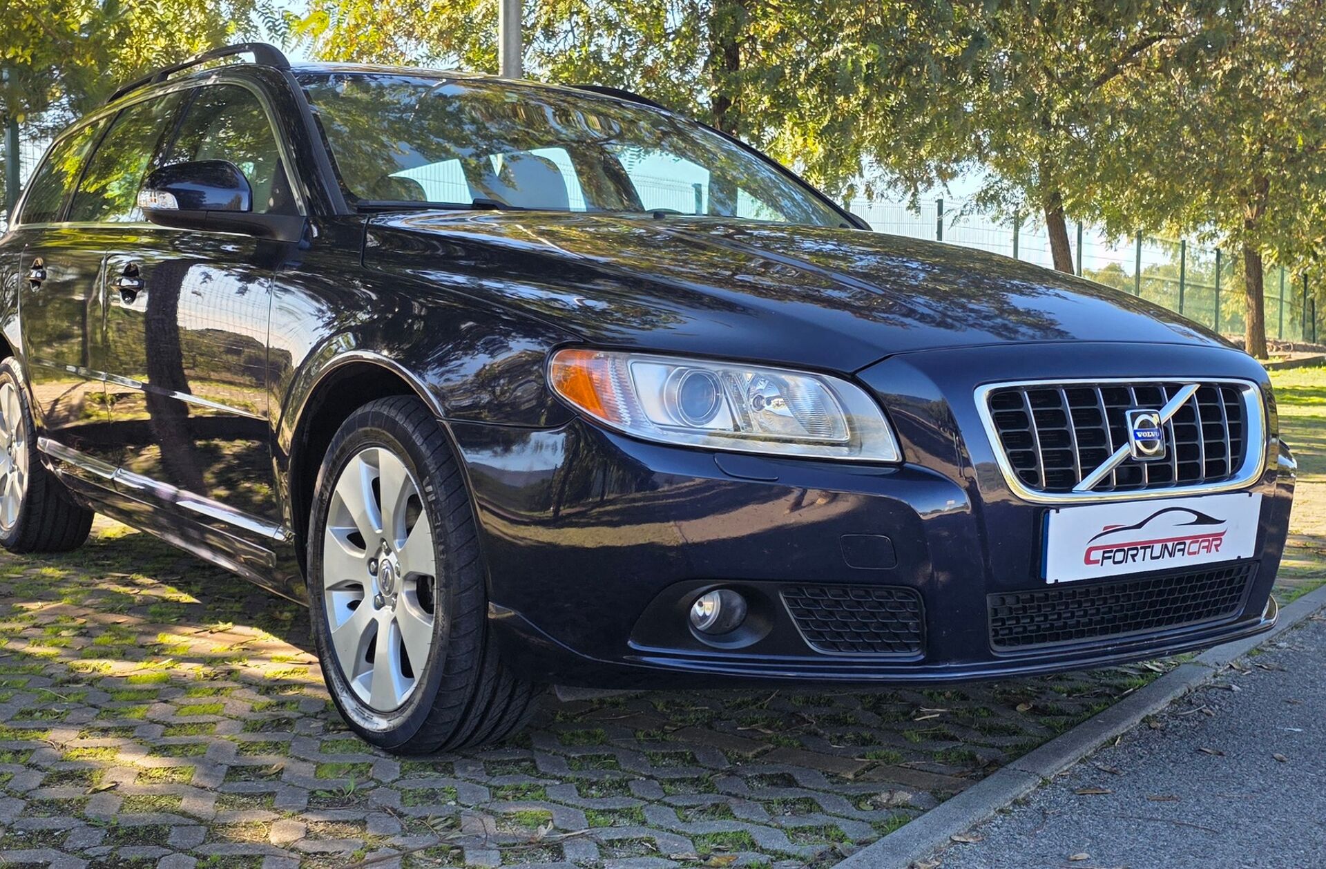 VOLVO V70 2.0 D Summum