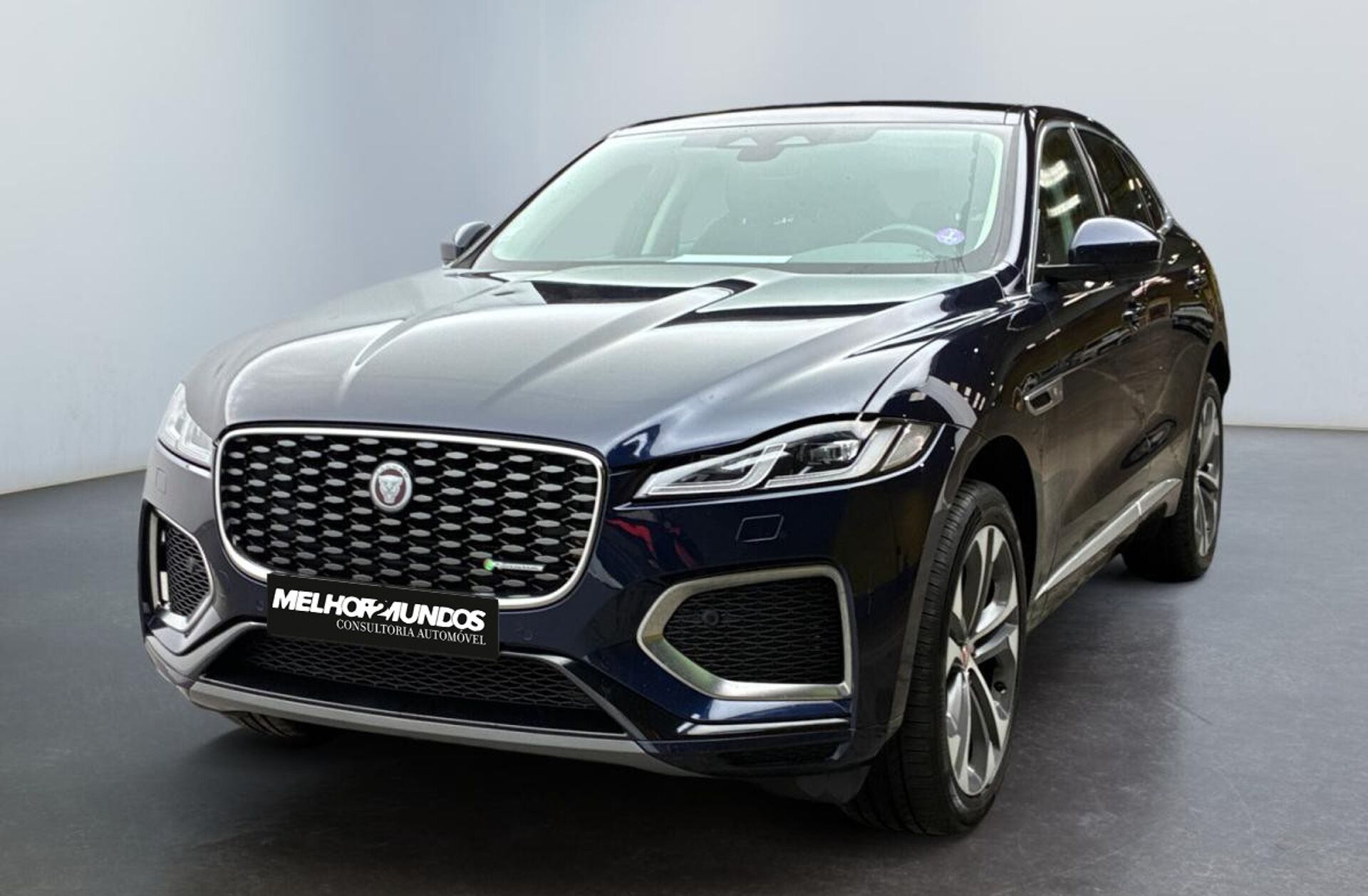 JAGUAR F-Pace 2.0 P400e AWD R-Dynamic SE