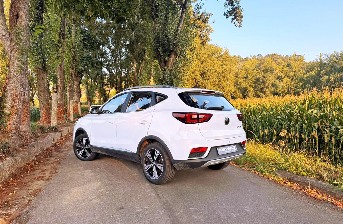 MG ZS 44.5 kWh Luxury