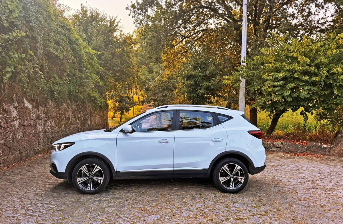 MG ZS 44.5 kWh Luxury