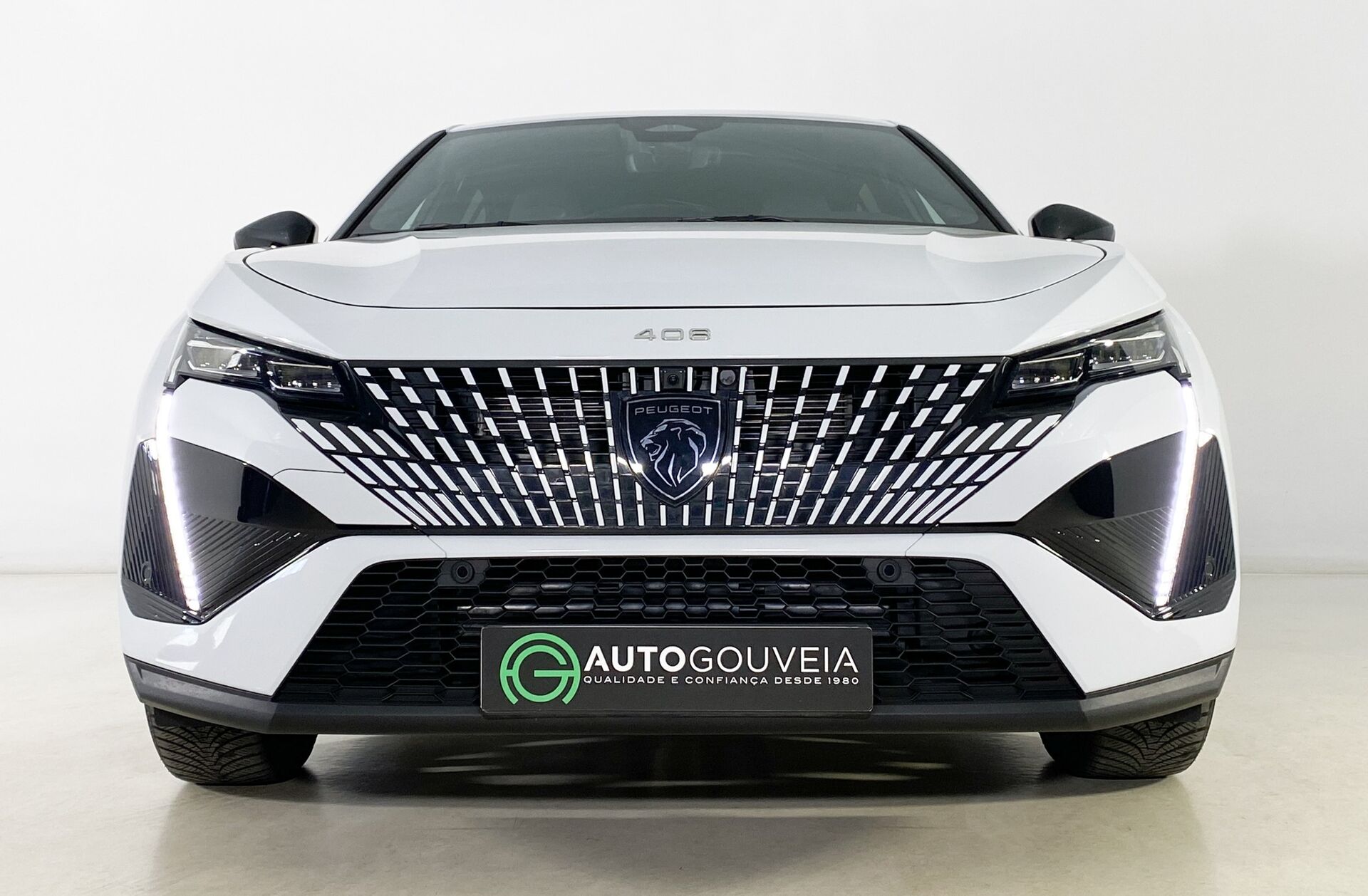 PEUGEOT 408 1.6 Hybrid GT e-EAT8