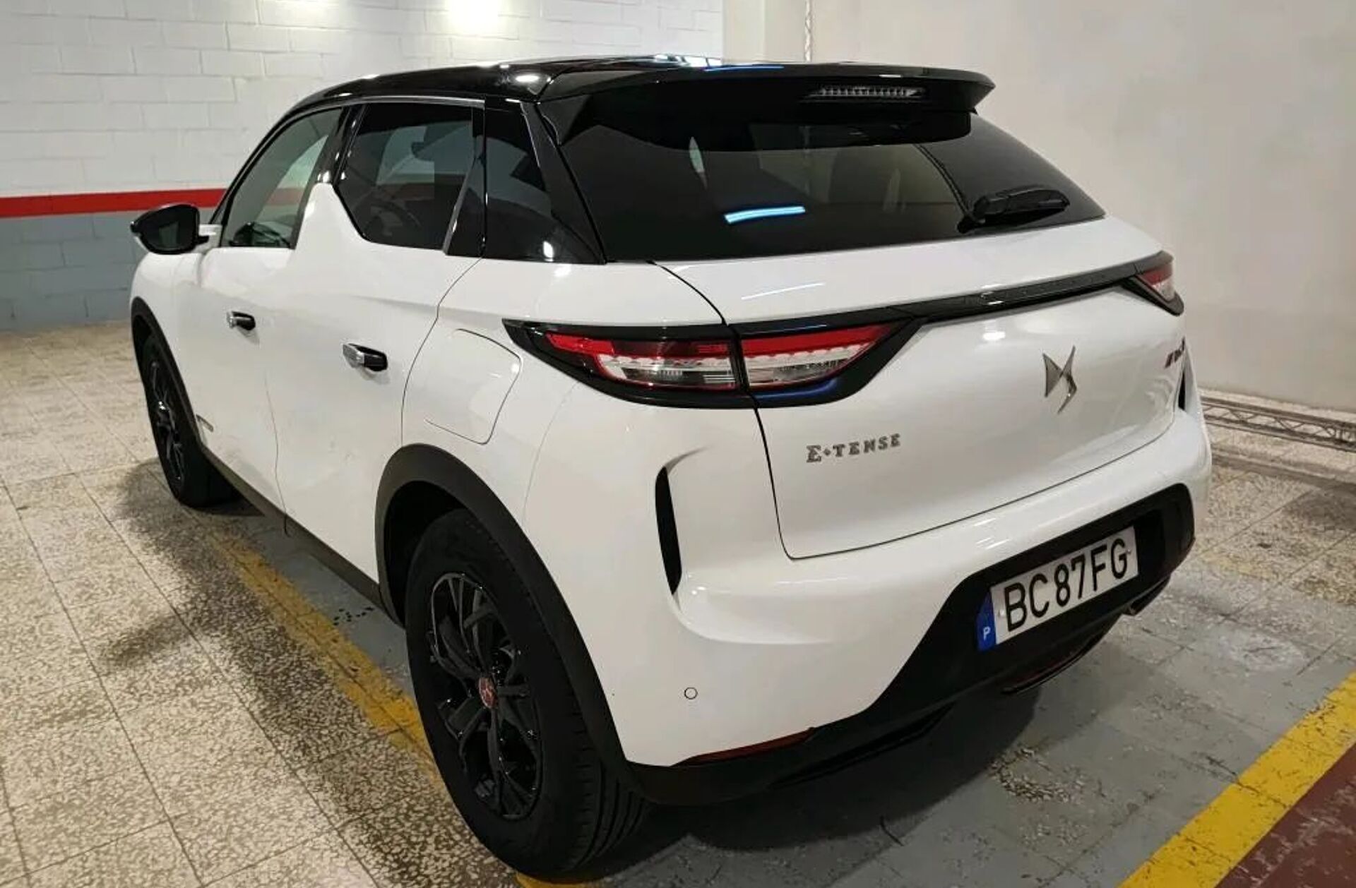 DS DS 3 E-Tense Performance Line