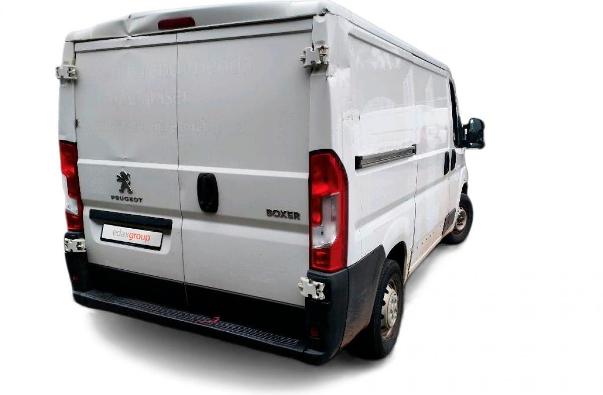PEUGEOT Boxer 2.2 BlueHDi 330 L1H1 Pro