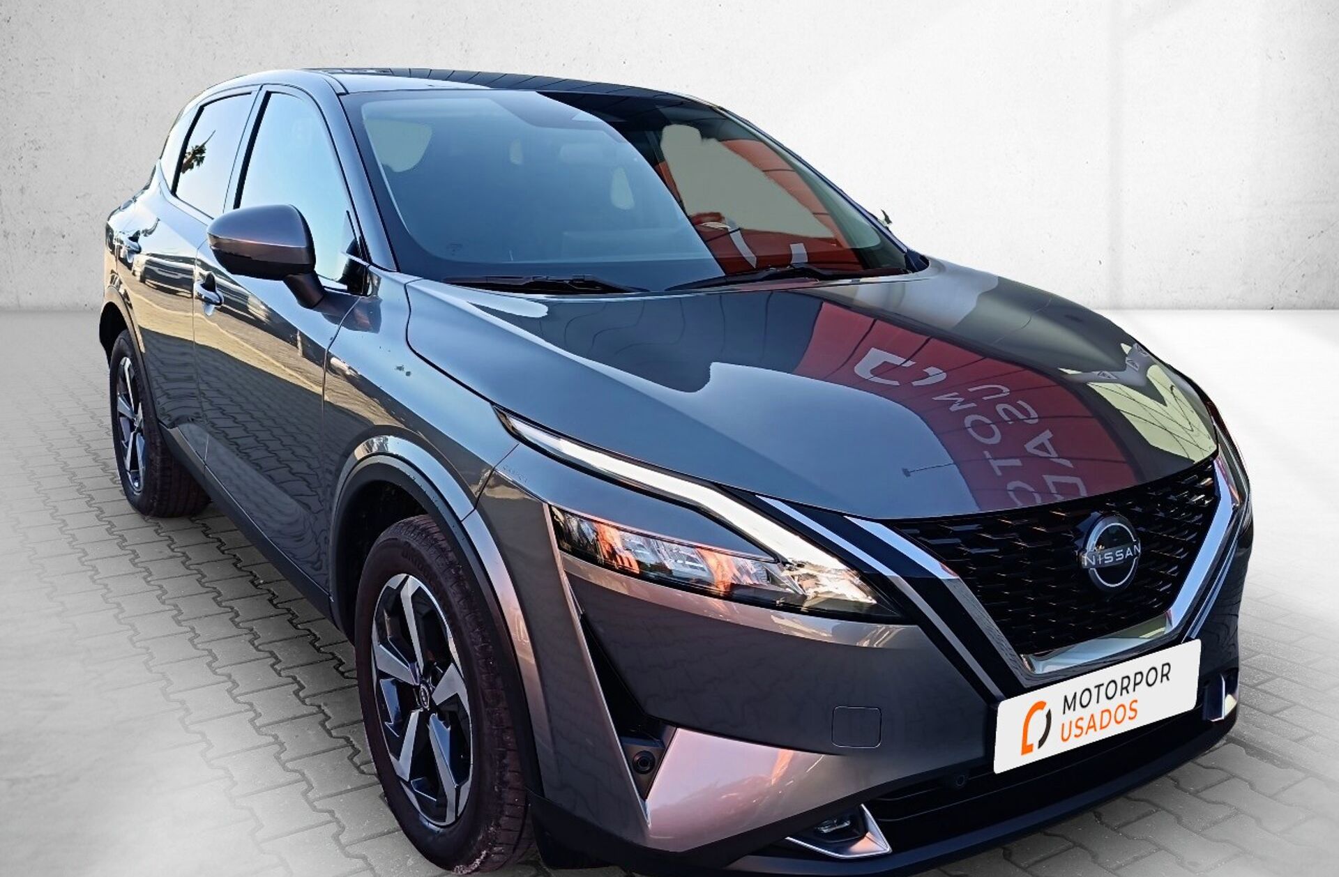 NISSAN Qashqai 1.3 DIG-T N-Connecta LED Xtronic