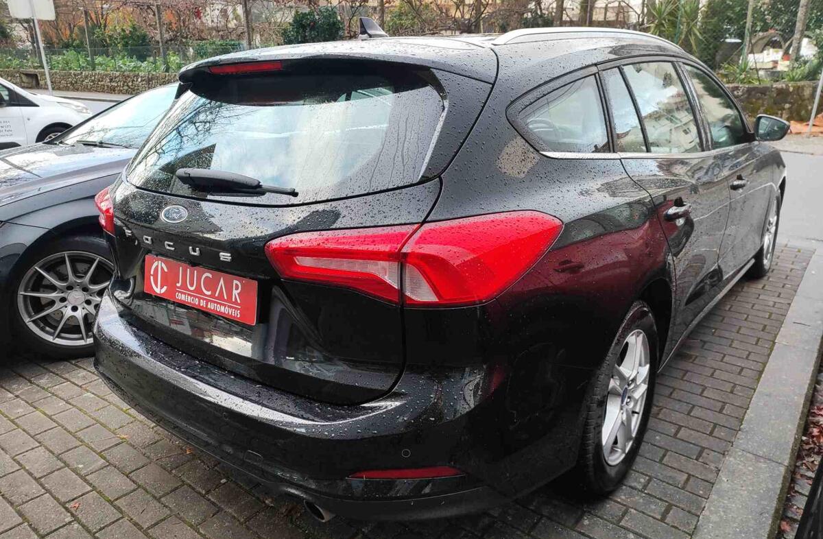 FORD Focus 1.5 TDCi EcoBlue Connected