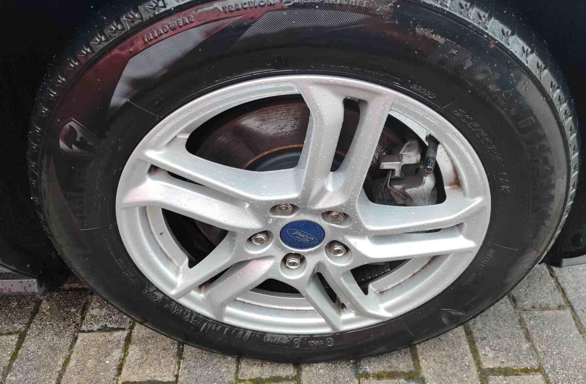 FORD Focus 1.5 TDCi EcoBlue Connected