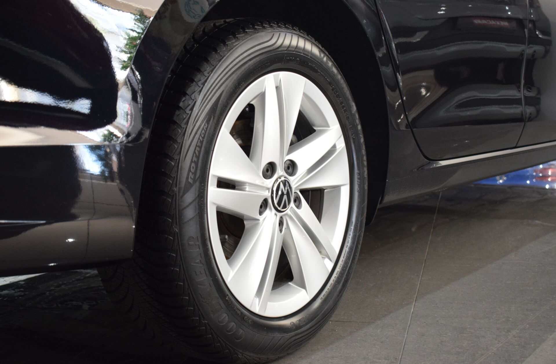 VOLKSWAGEN Golf 2.0 TDI Life