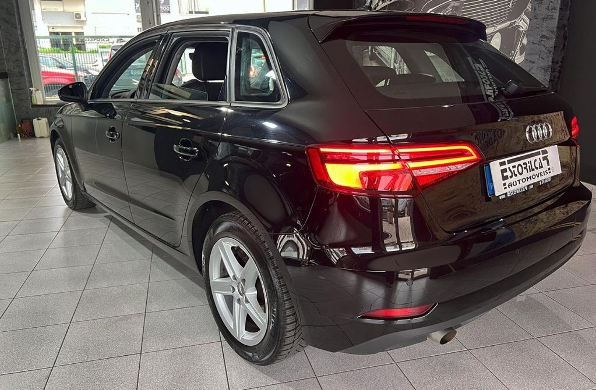 AUDI A3 30 TFSI Design