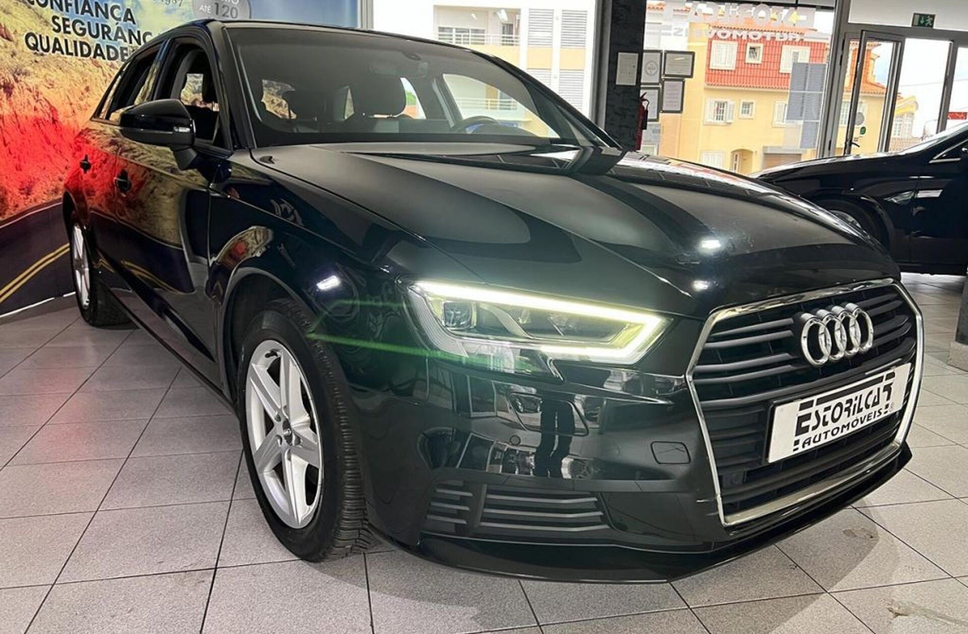AUDI A3 30 TFSI Design