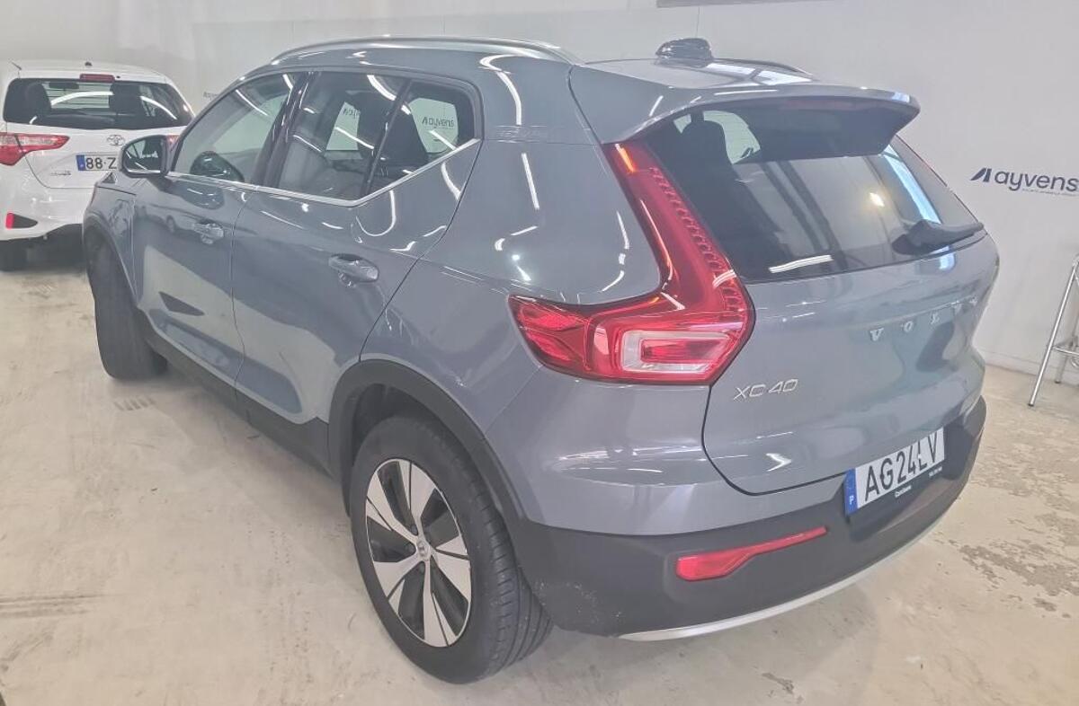 VOLVO XC40 1.5 T5 PHEV Inscription Expression