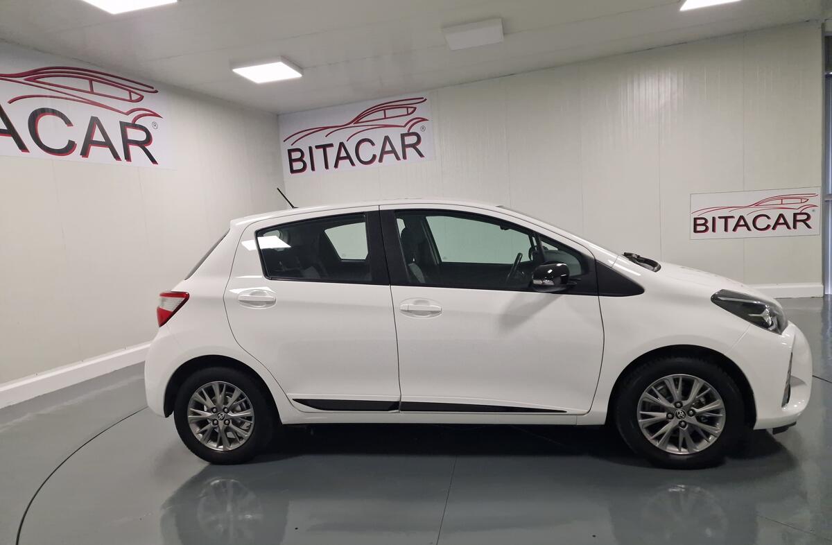 TOYOTA Yaris 1.0 VVT-i Comfort+P.Style