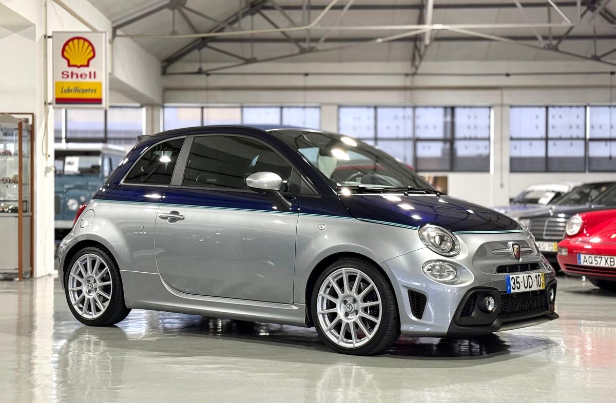 ABARTH 500 695C 1.4 T-Jet Rivale MTA