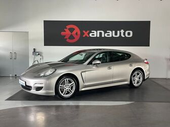 PORSCHE Panamera Standard