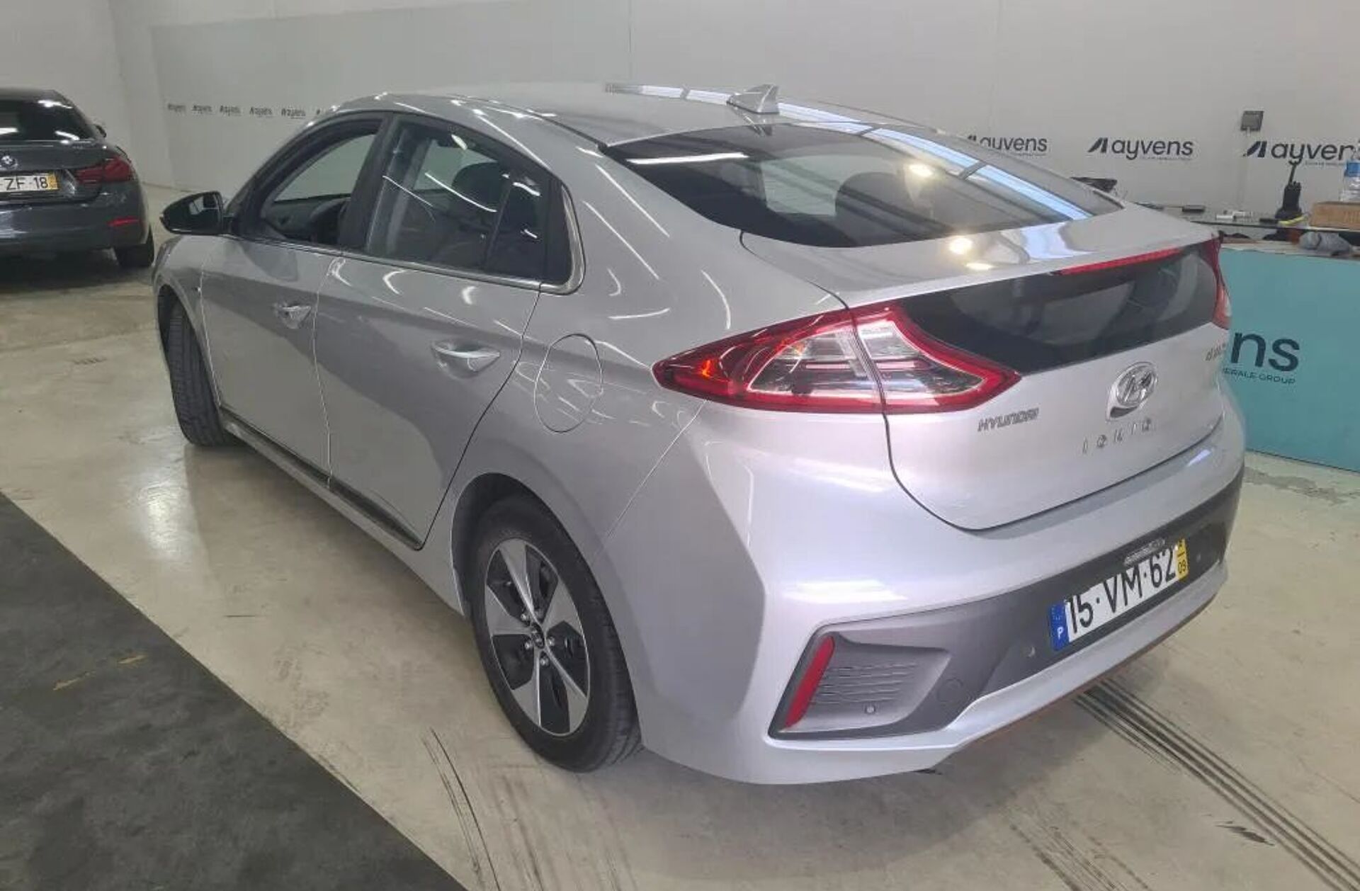 HYUNDAI Ioniq EV 28kWh Eletric Tech