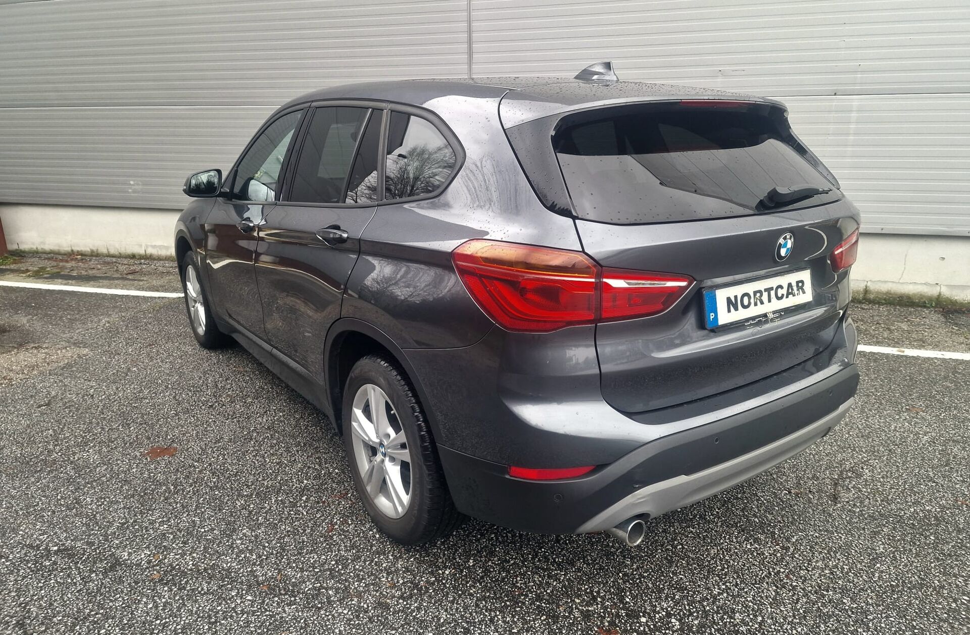 BMW X1 16 d sDrive Advantage