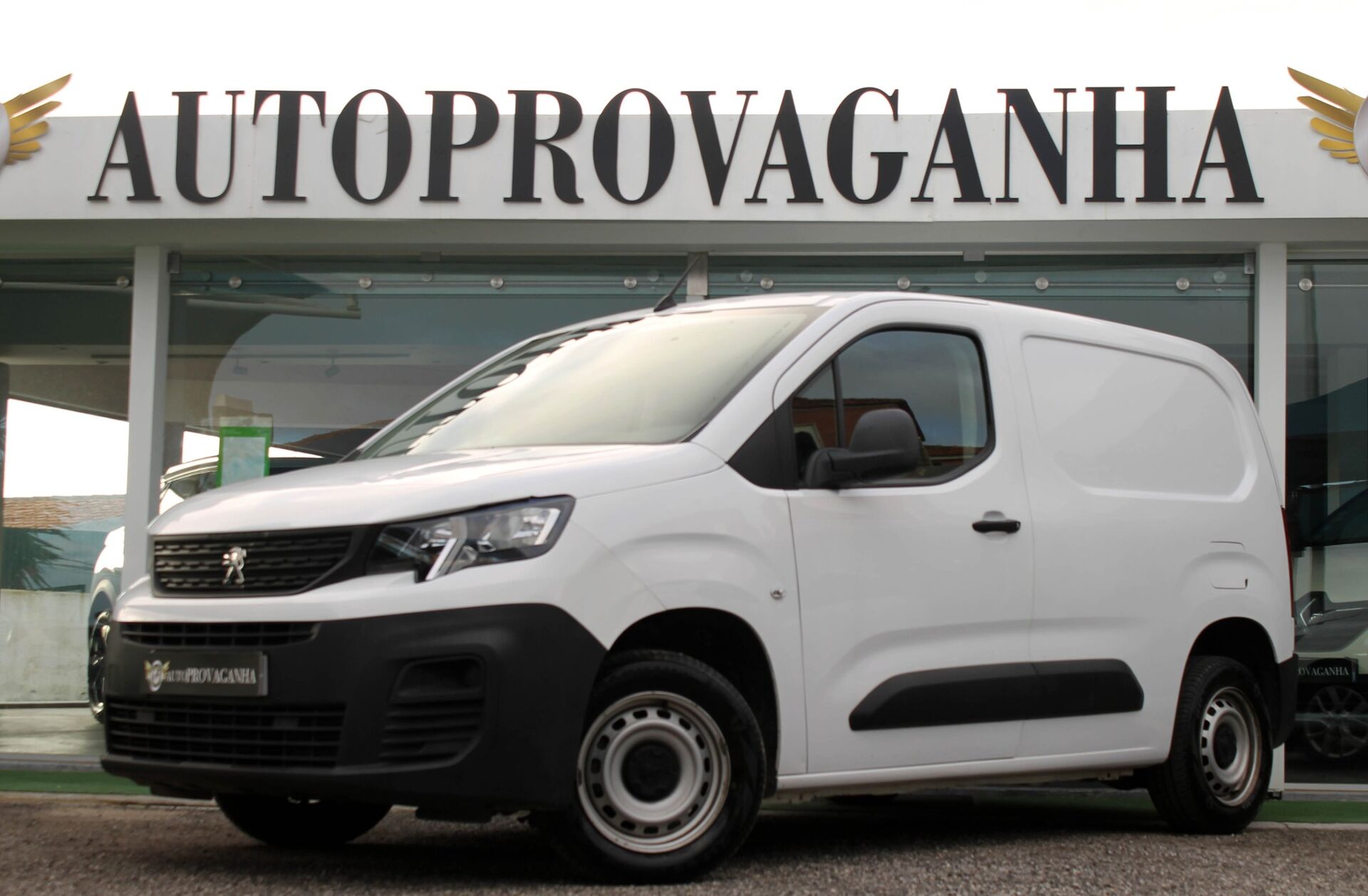 PEUGEOT Partner 1.5 BlueHDi Premium Standard