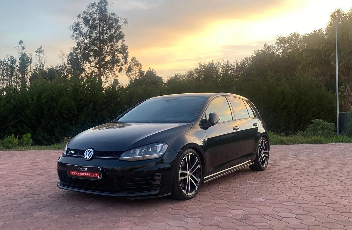VOLKSWAGEN Golf 2.0 TDi GTD