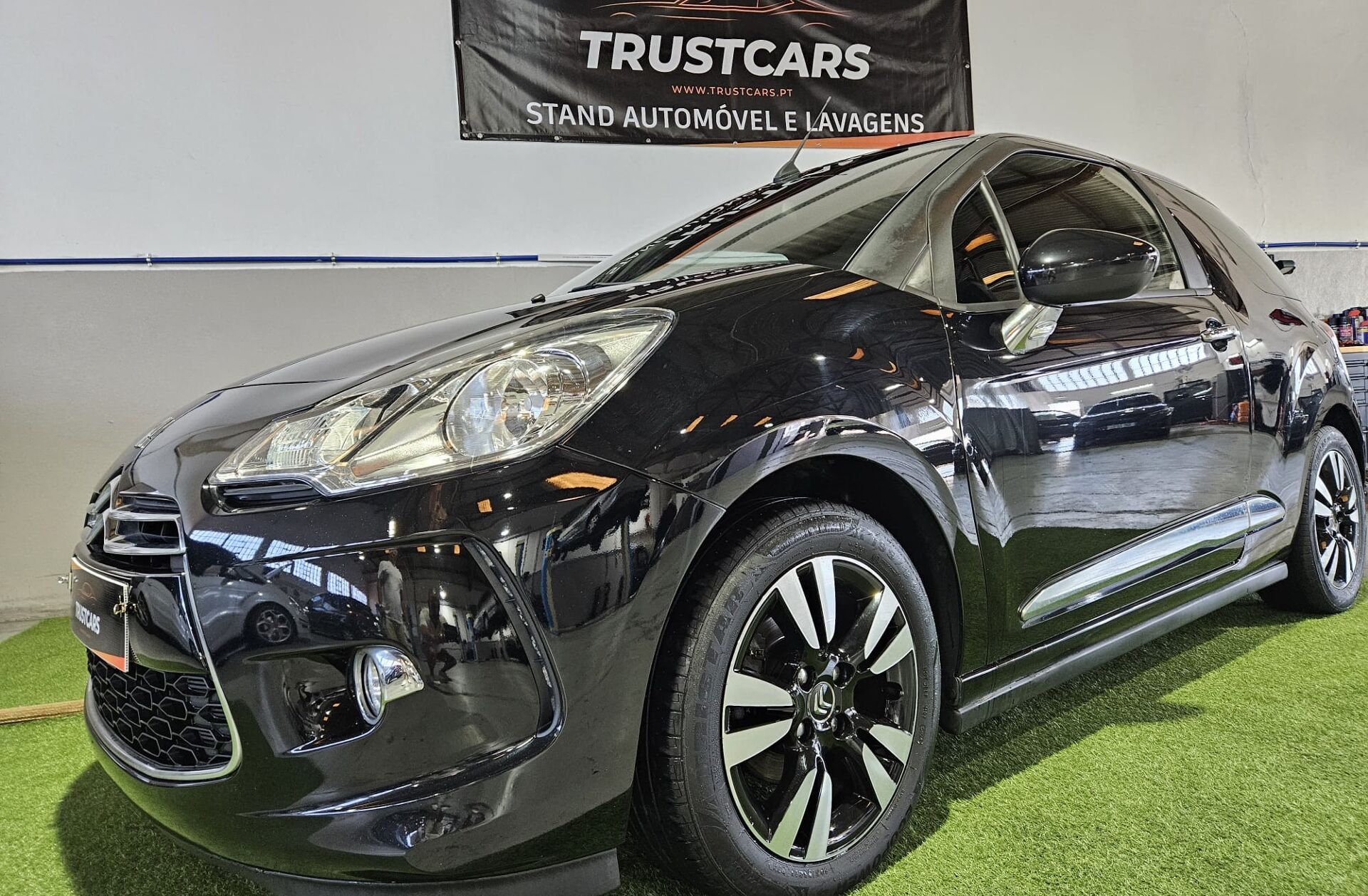 CITROEN DS 3 1.2 VTi So Chic