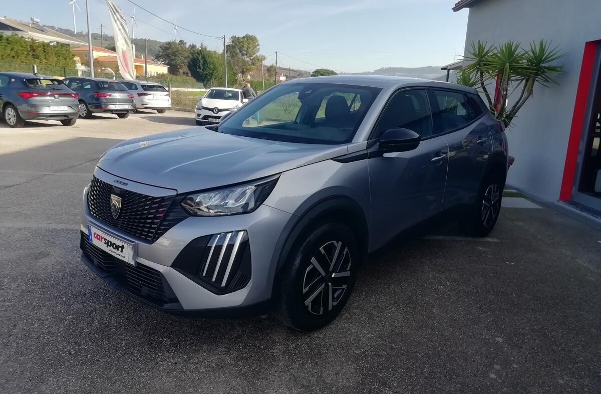 PEUGEOT 2008 1.2 PureTech Active