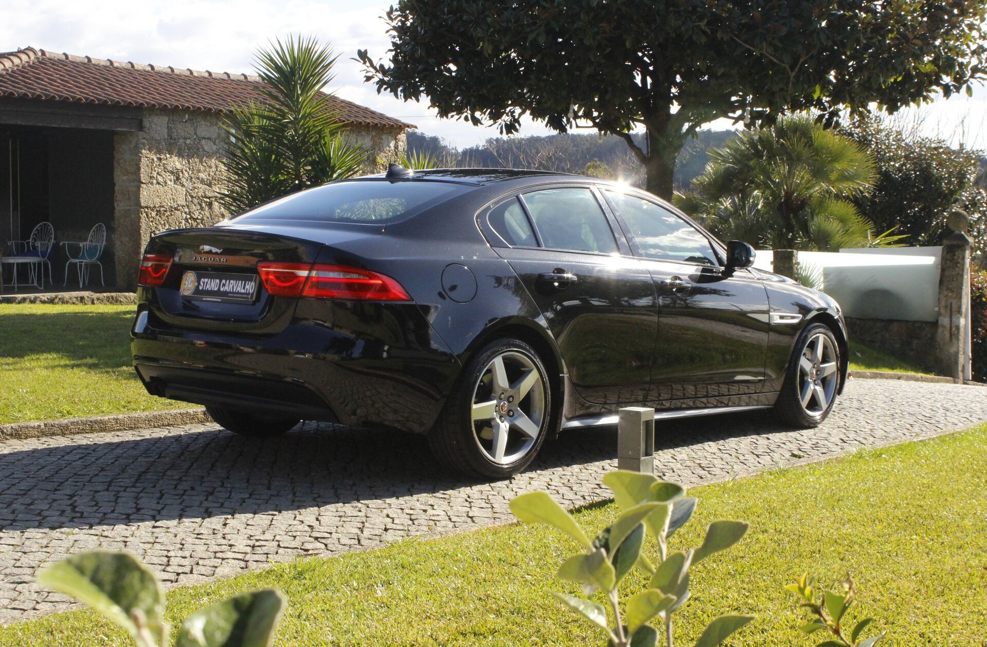 JAGUAR XE 2.0 D R-Sport Aut.