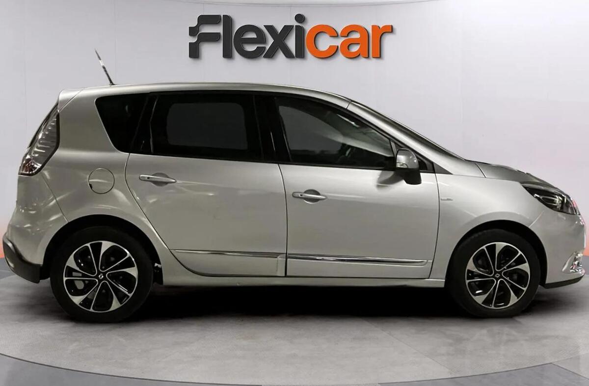 RENAULT Scénic 1.2 TCE Sport SS