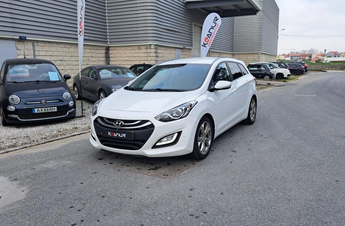 HYUNDAI i30 SW 1.6 CRDi Style J17