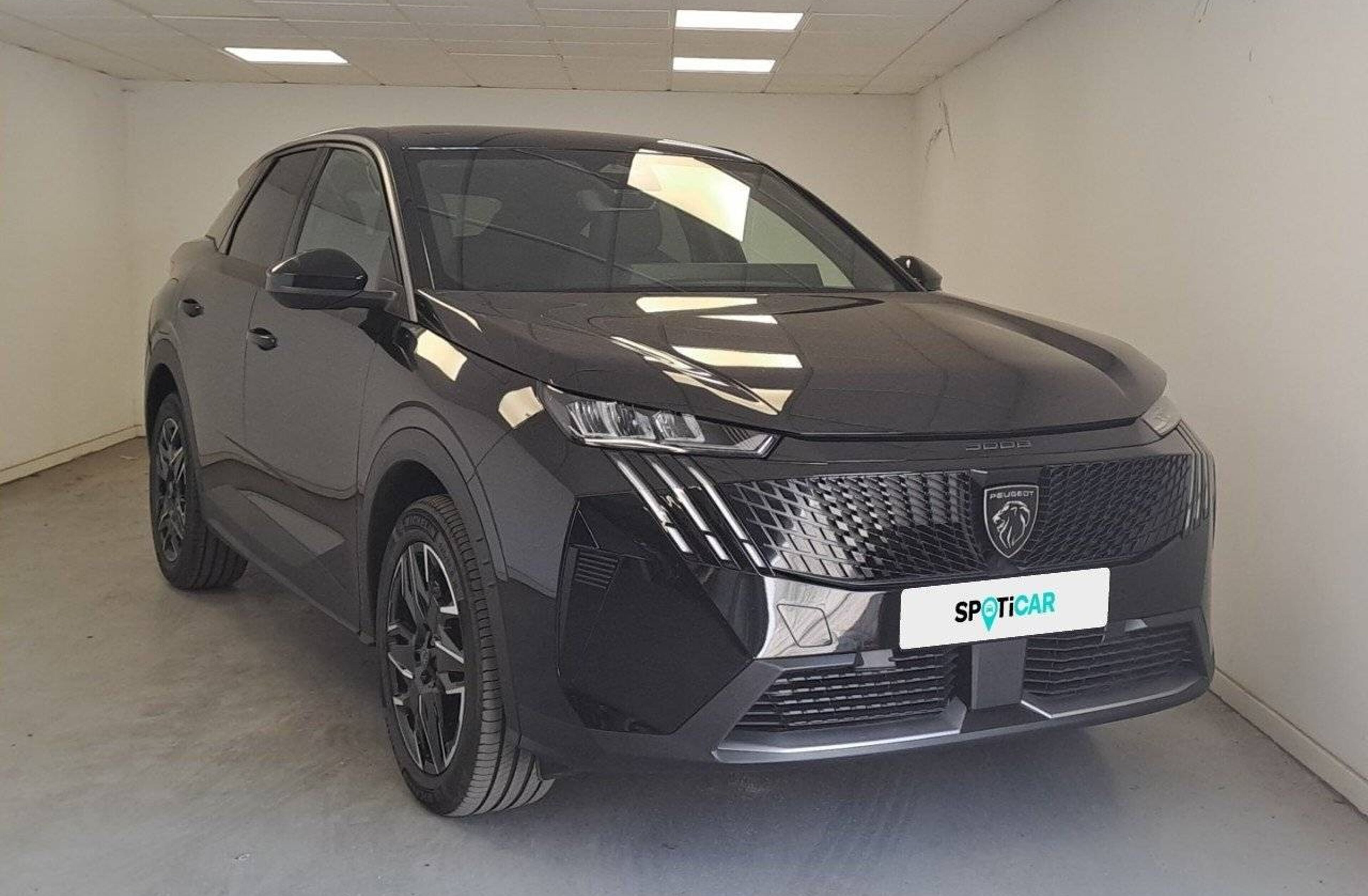 PEUGEOT 3008 1.2 Hybrid Allure e-DCS6