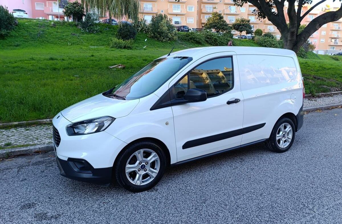 FORD Transit G.Tourneo C.Shuttle 2.0 TDCi Titanium