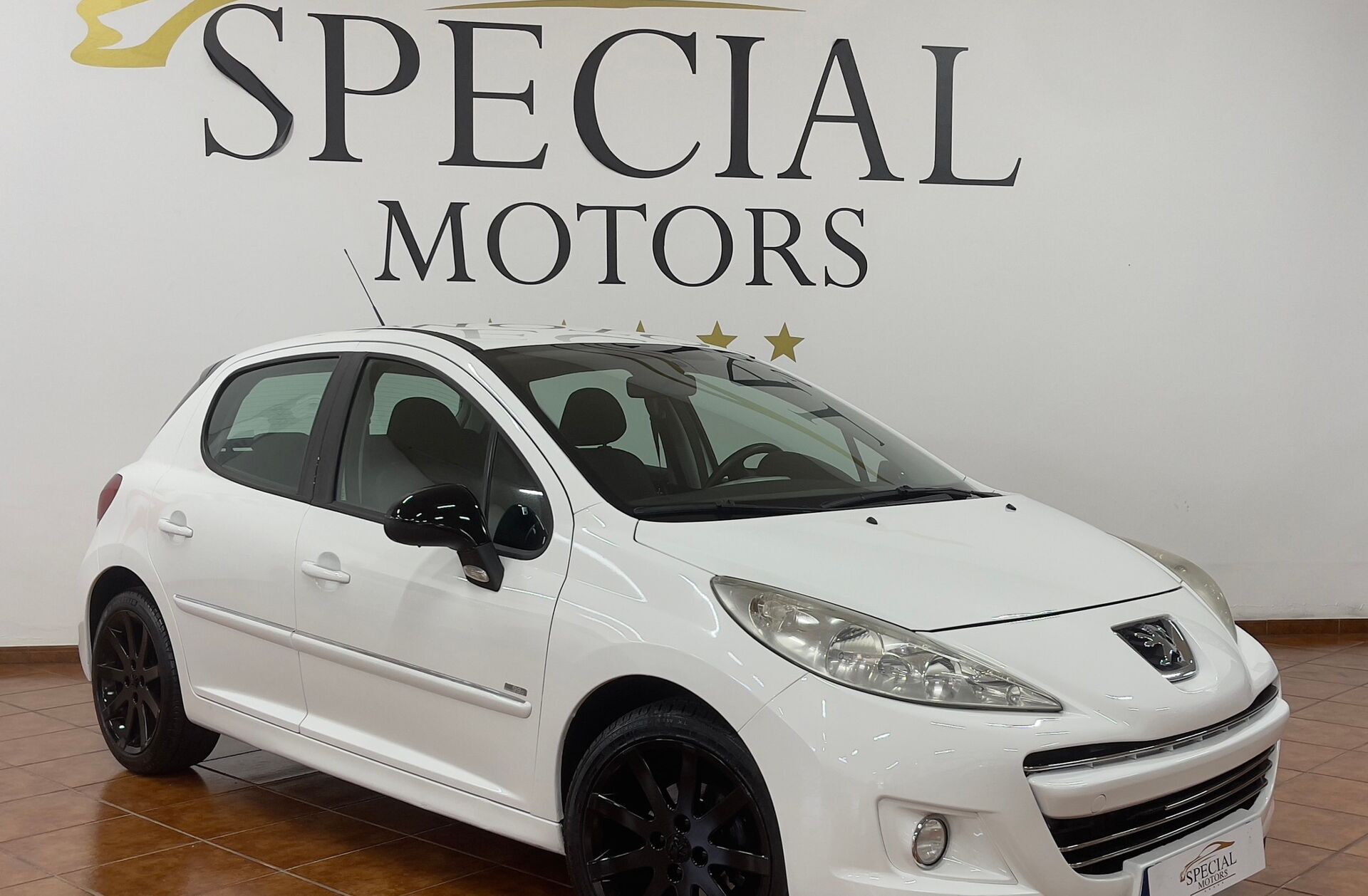 PEUGEOT 207 1.6 HDi Sport