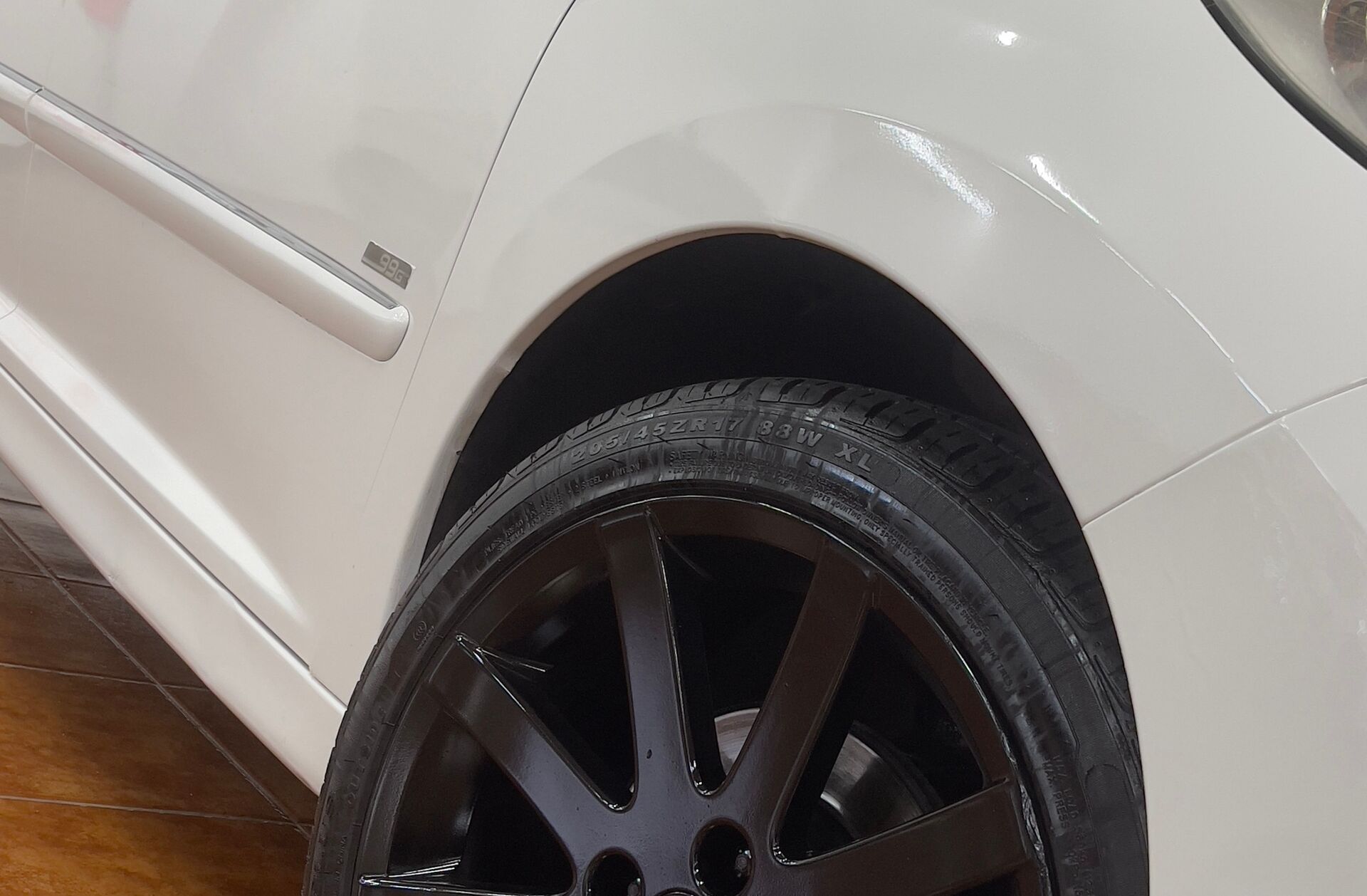 PEUGEOT 207 1.6 HDi Sport