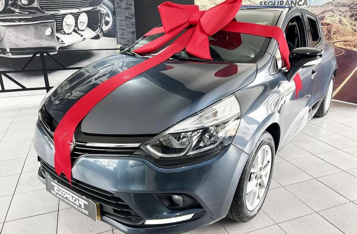 RENAULT Clio 0.9 TCe Limited Bi-Fuel