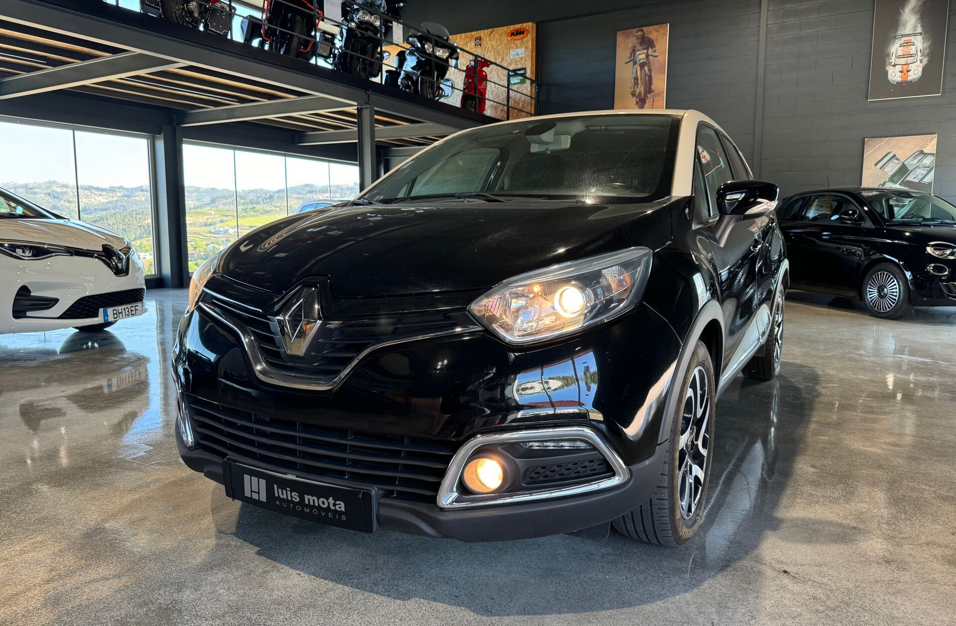 RENAULT Captur ENERGY TCe 120 EDC Intens
