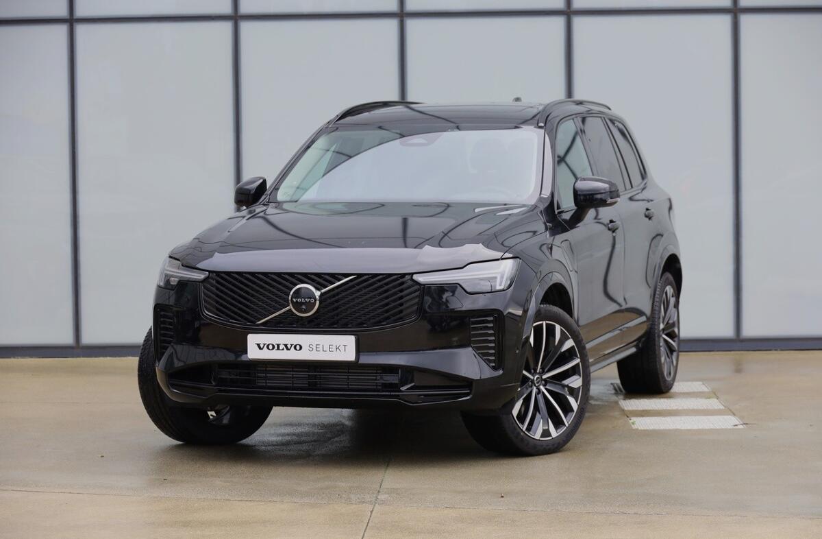 VOLVO XC90 2.0 T8 PHEV Plus Dark AWD