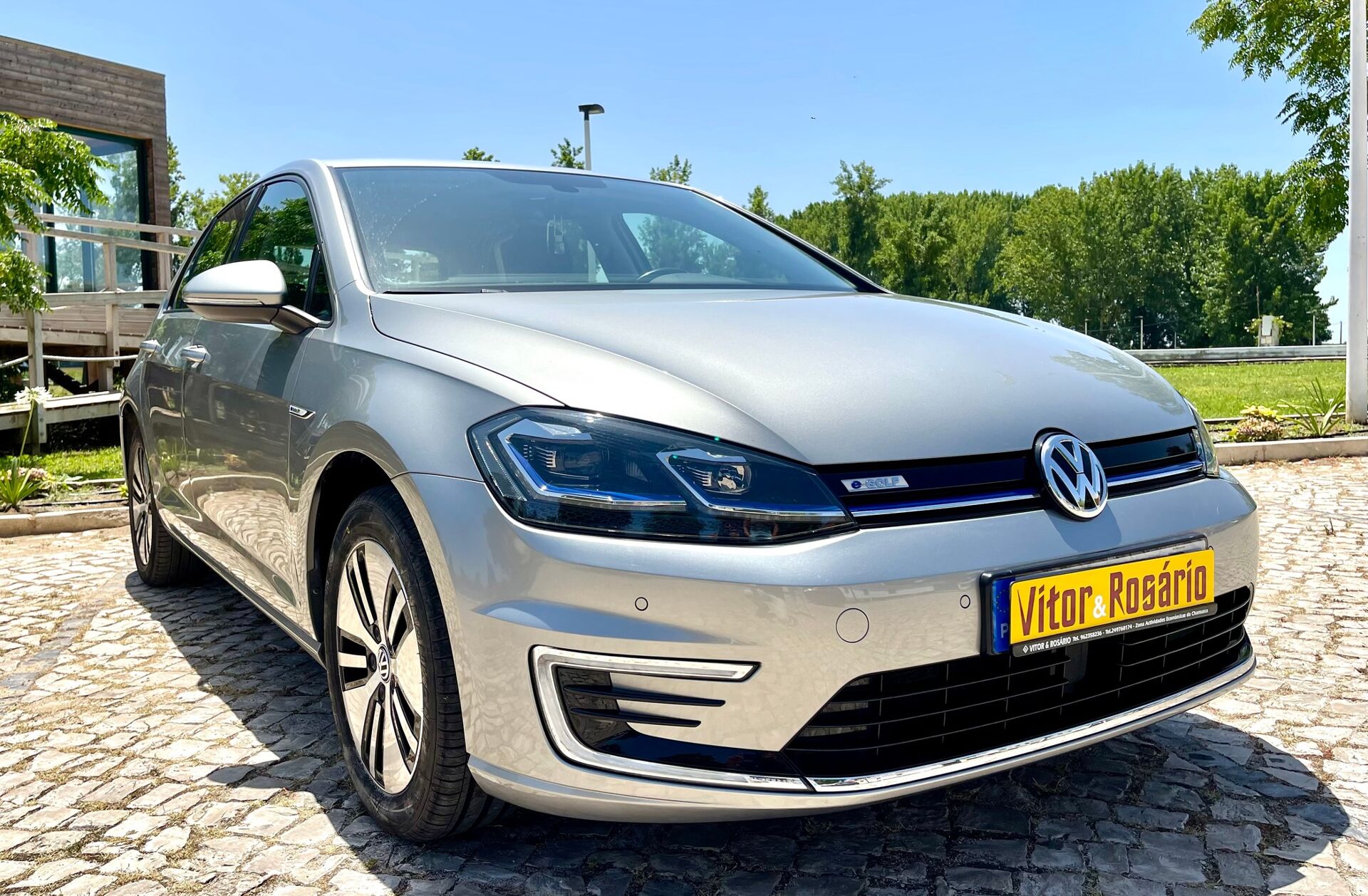 VOLKSWAGEN Golf e- AC/DC