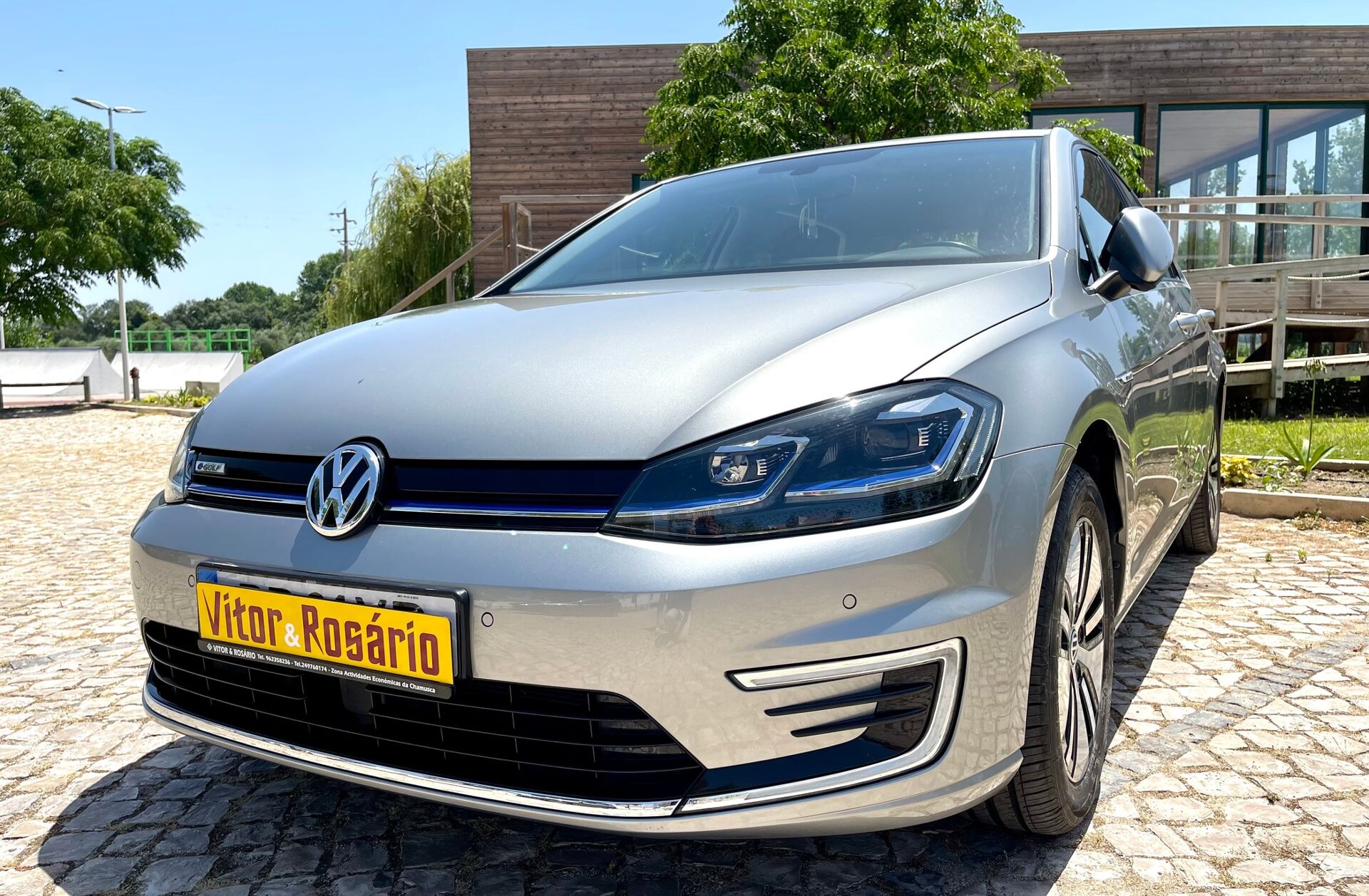 VOLKSWAGEN Golf e- AC/DC