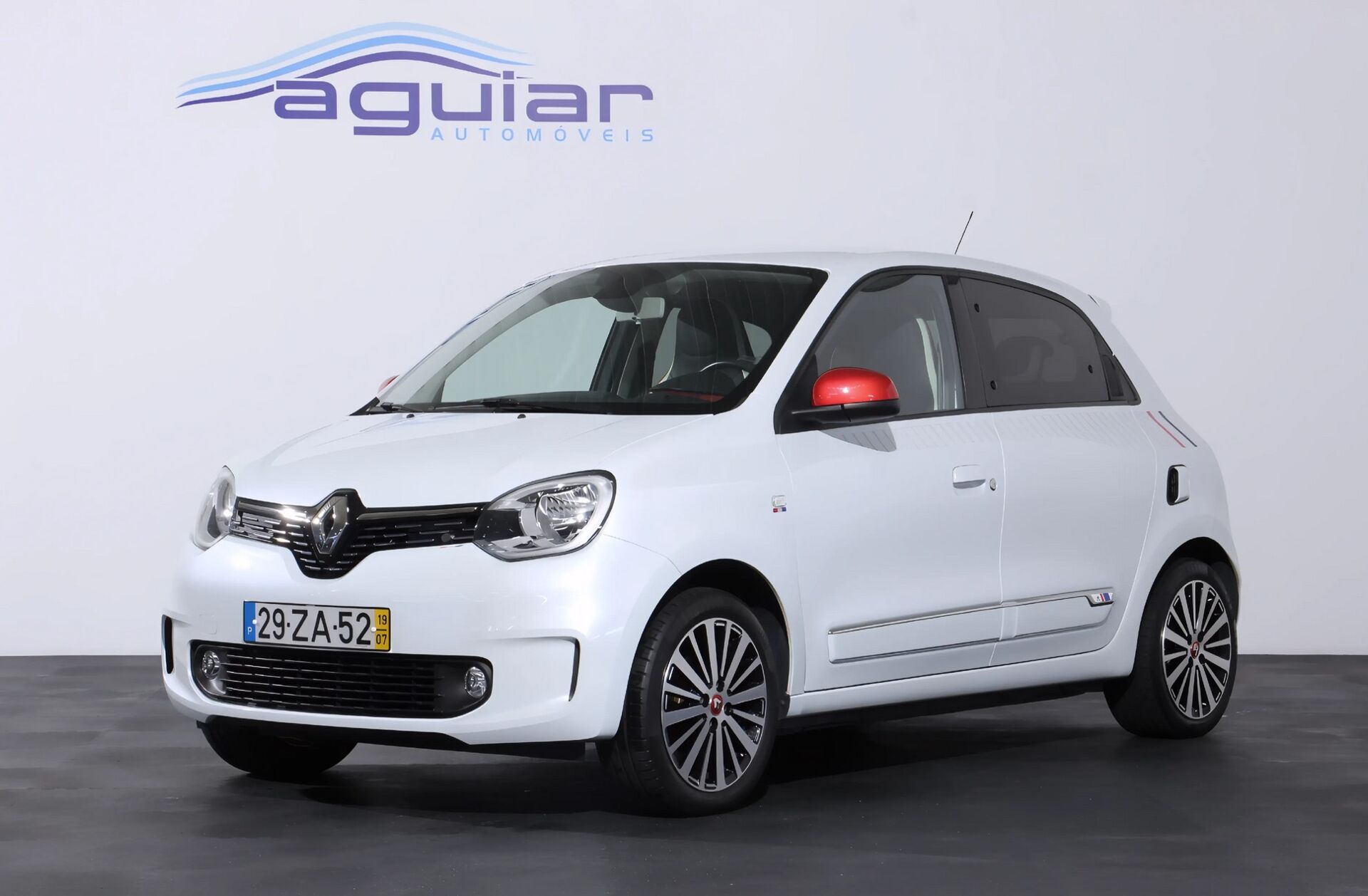 RENAULT Twingo 0.9 TCe Le Coq Sportif