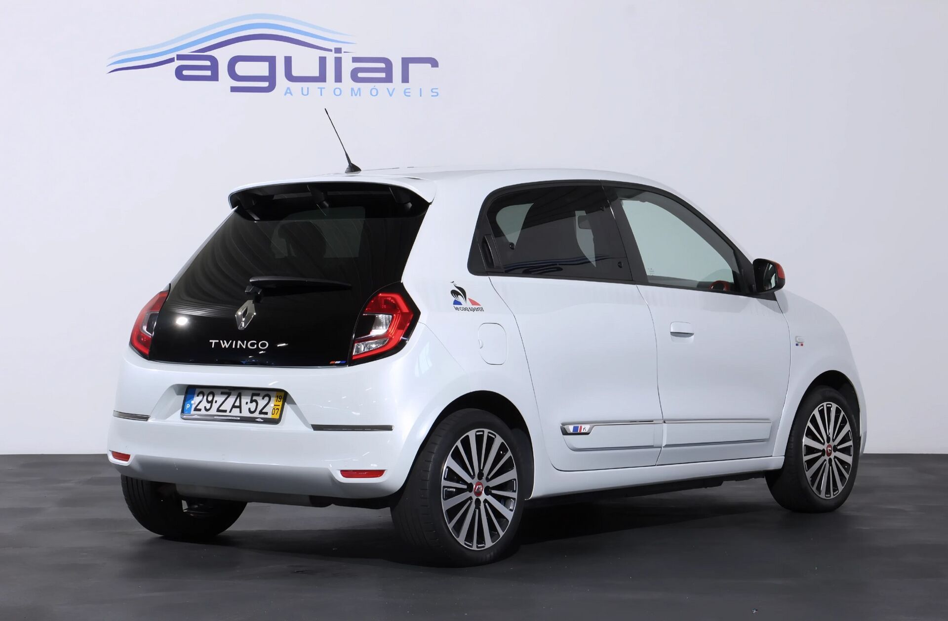 RENAULT Twingo 0.9 TCe Le Coq Sportif