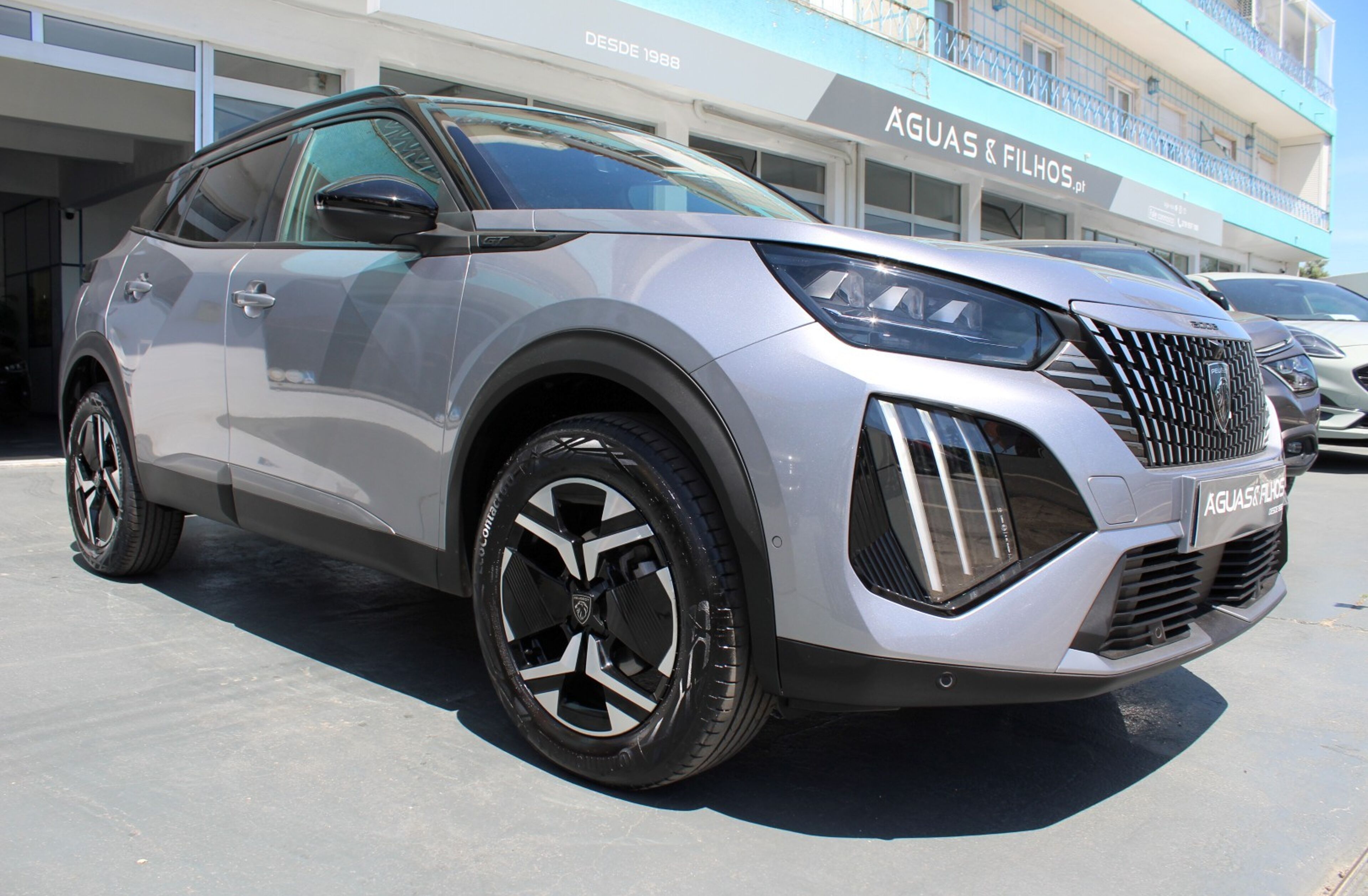 PEUGEOT 2008 1.2 PureTech GT EAT8