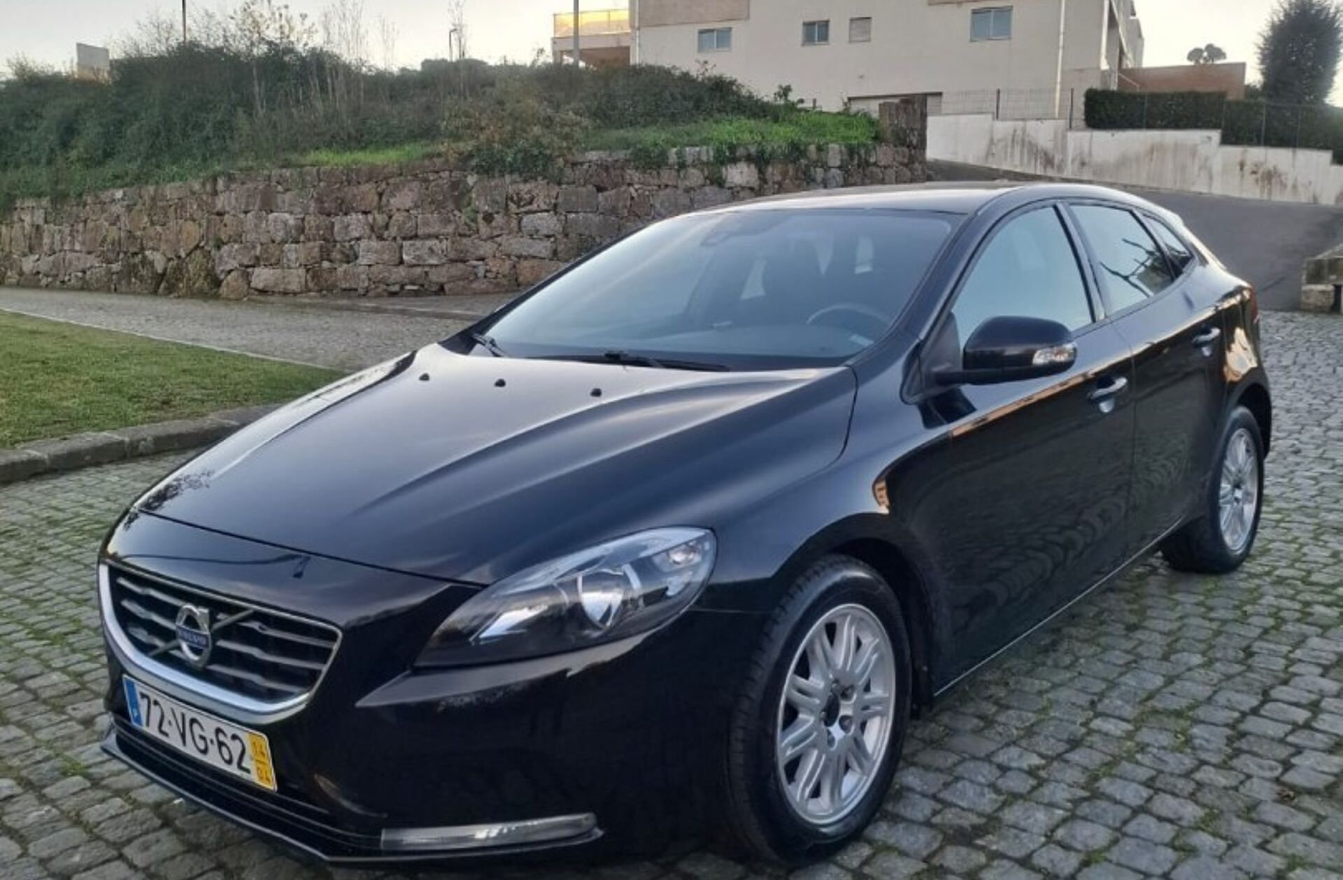VOLVO V40 1.6 D2 Momentum Eco