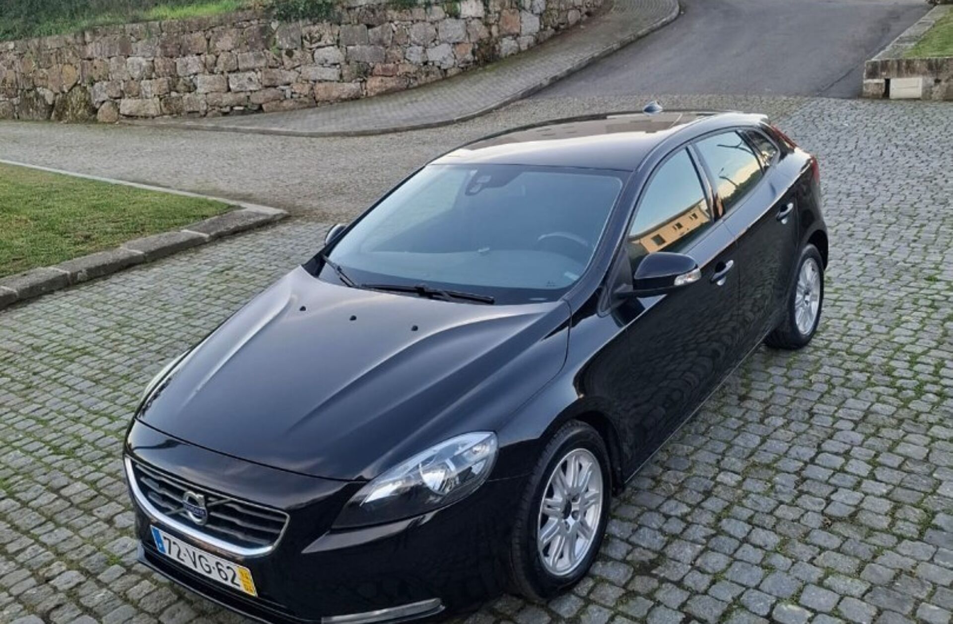 VOLVO V40 1.6 D2 Momentum Eco