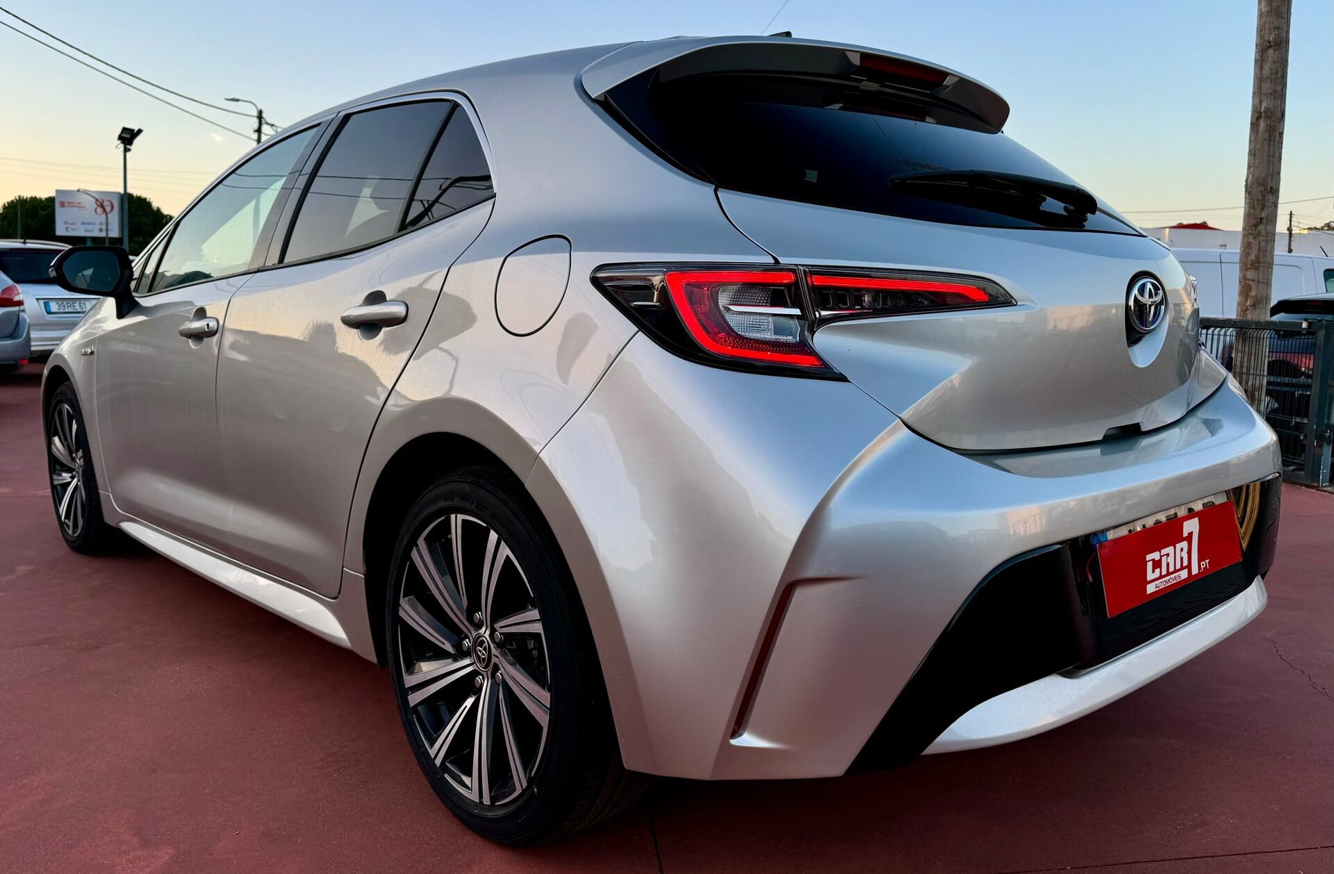 TOYOTA Corolla 1.8 Hybrid Comfort+P.Sport