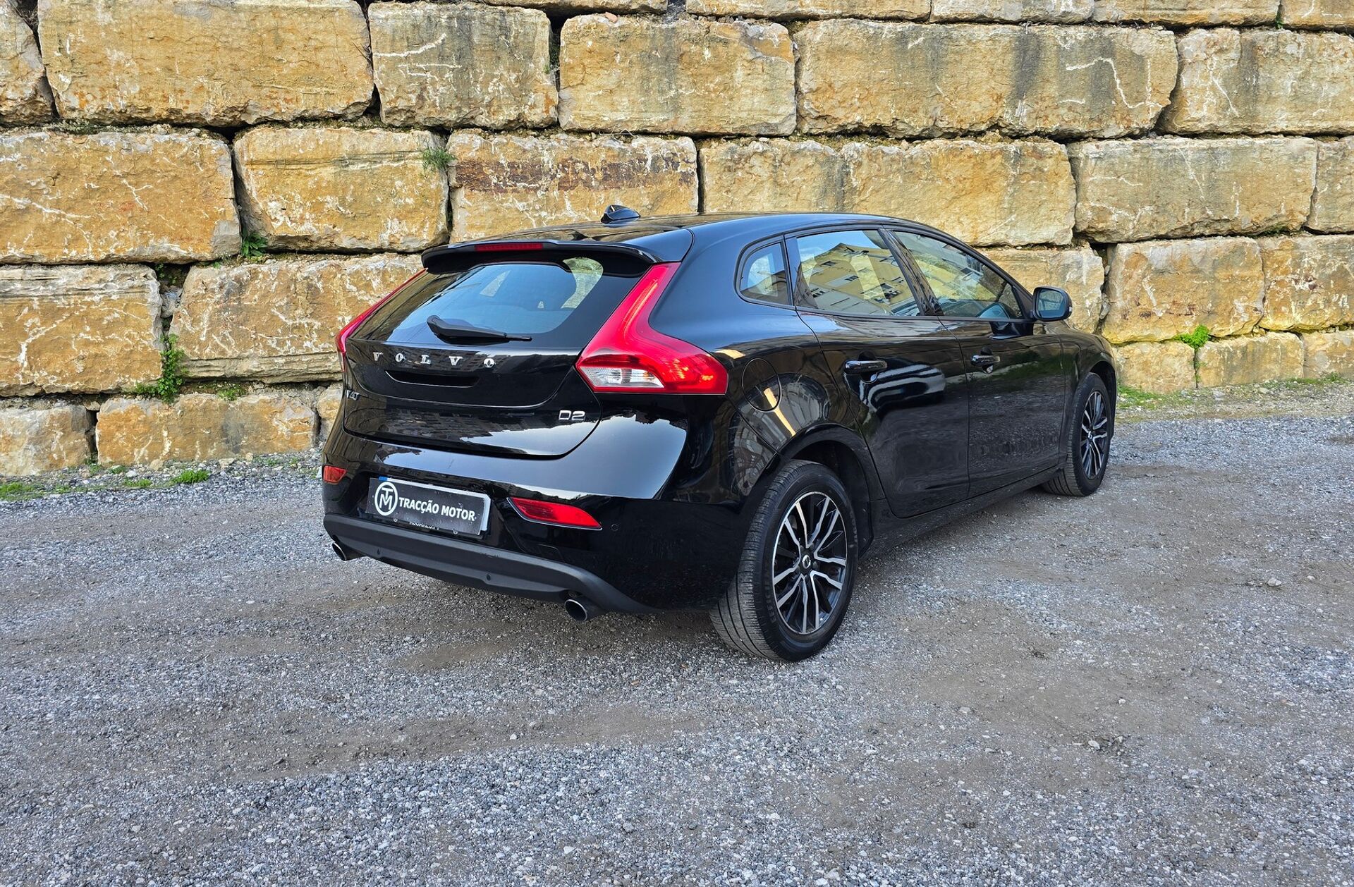 VOLVO V40 2.0 D2 Momentum Geartronic