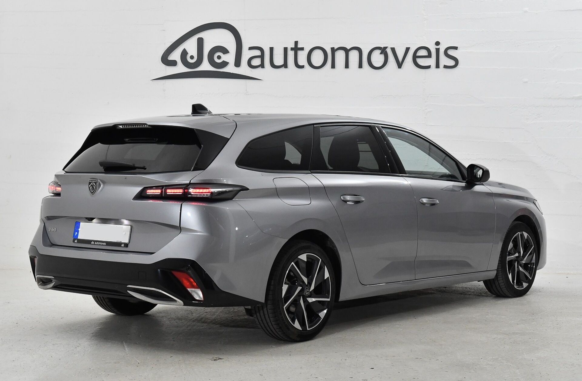 PEUGEOT 308 SW 1.2 PureTech Allure