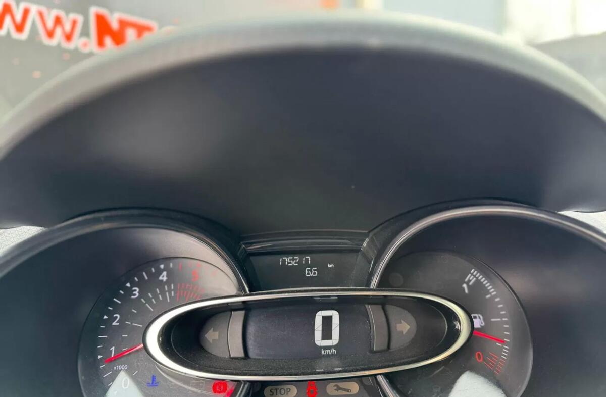 RENAULT Clio 1.5 dCi Zen