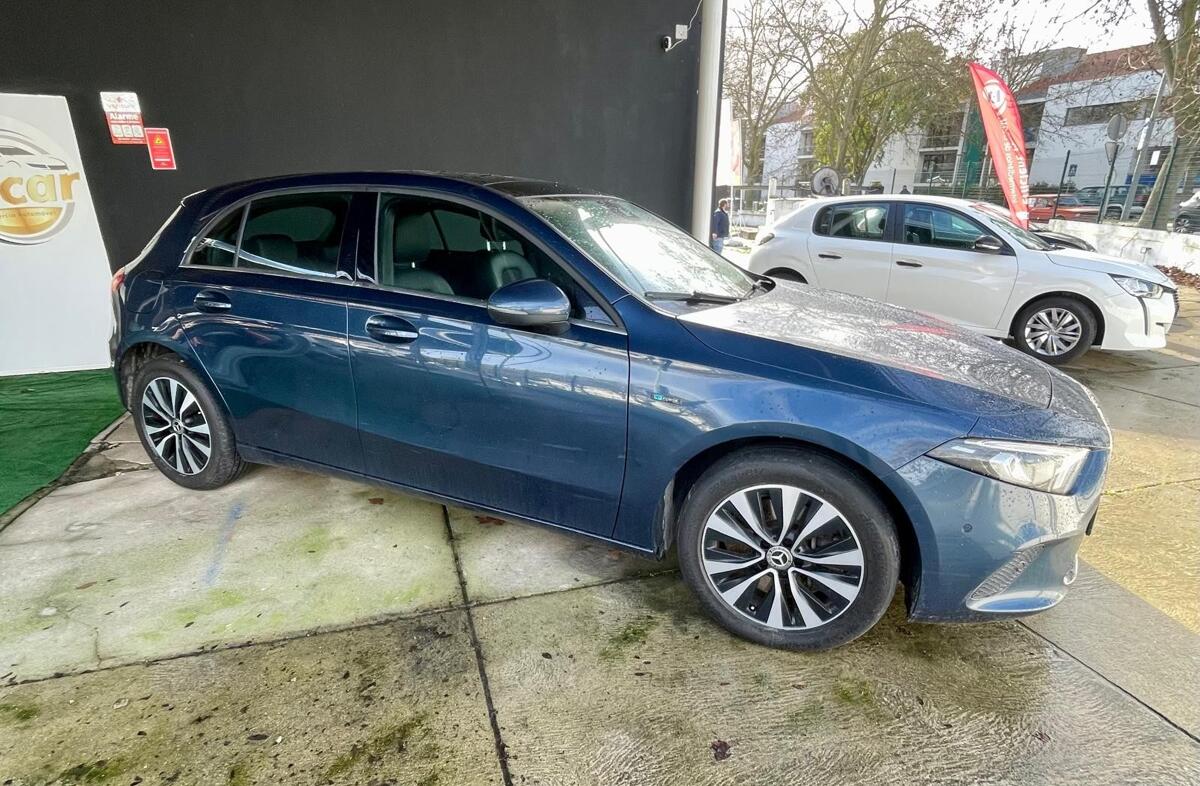 MERCEDES Classe A A 250 e Progressive